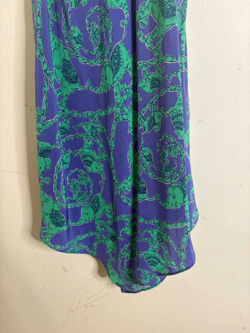 Lilly Pulitzer Silk Elephant Print Chain Strap Top - Picture 10 of 14